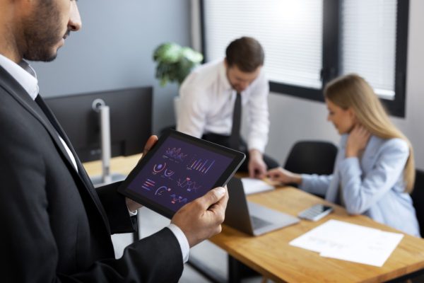 Seu contador vive no passado? Por que empresas inteligentes procuram a contabilidade online
